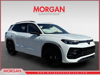 2026 Volkswagen Tiguan SE R-Line Black in White Pearl — front three-quarter view
