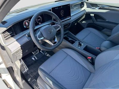 2026 Volkswagen Tiguan — photo 26 view