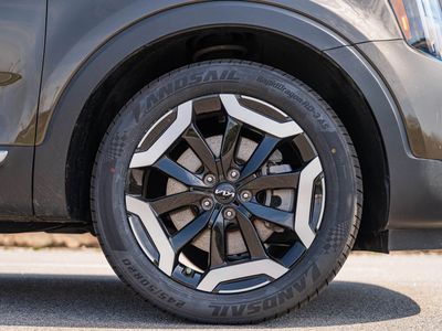 2024 Kia Telluride - Photo 9