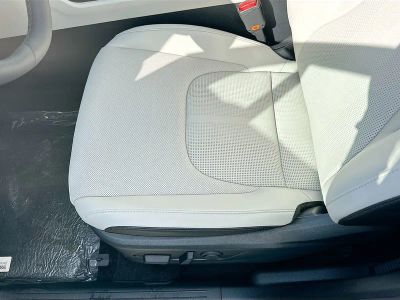 2026 Kia Sportage — photo 18 view