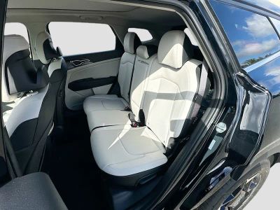 2026 Kia Sportage — photo 24 view