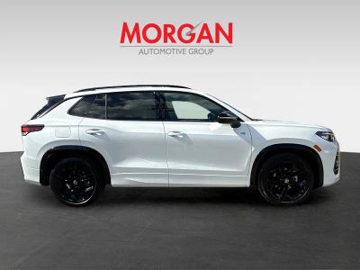 2026 Volkswagen Tiguan — side profile view