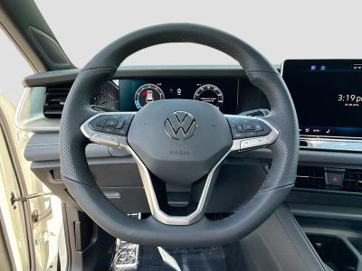 2026 Volkswagen Tiguan — photo 35 view