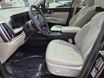 2025 Kia Sorento — photo 25 view