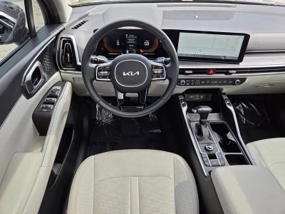 2025 Kia Sorento — photo 23 view