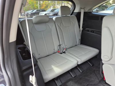 2025 Kia Sorento — photo 15 view