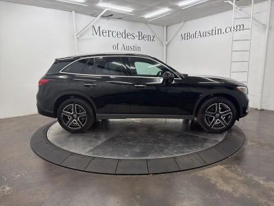 2026 Mercedes-Benz GLC - Photo 8