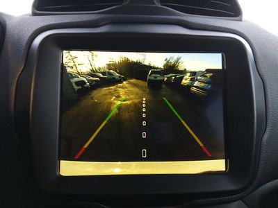 2023 Jeep Renegade - Photo 16