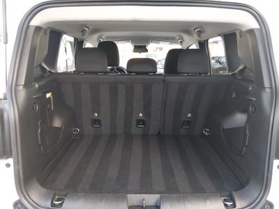 2023 Jeep Renegade - Photo 11