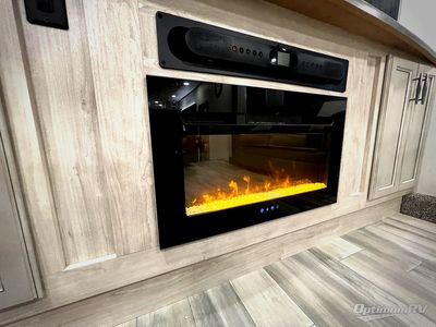 2024 Forest River Sandpiper Luxury - Photo 13