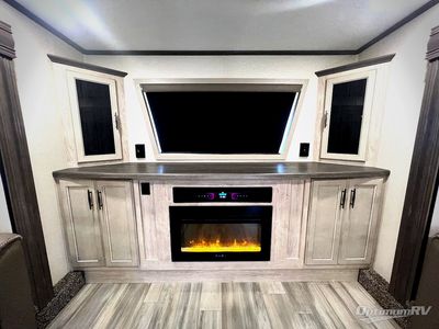 2024 Forest River Sandpiper Luxury - Photo 10