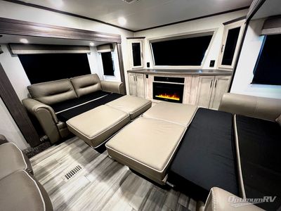 2024 Forest River Sandpiper Luxury - Photo 16