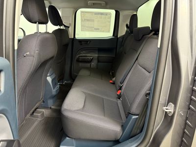 2025 Ford Maverick XL Truck I-4 Hybrid - Photo 17