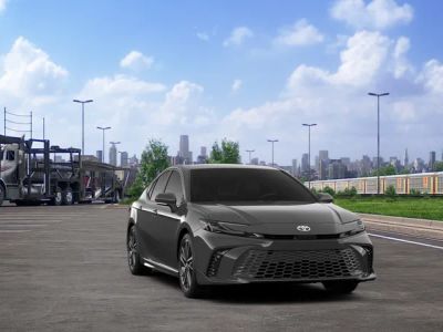 2026 Toyota Camry - Photo 17