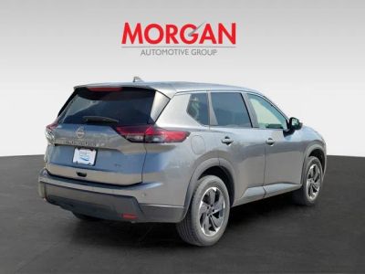2024 Nissan Rogue — engine compartment view
