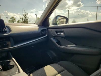 2024 Nissan Rogue — photo 17 view