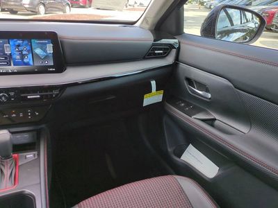 2026 Nissan Kicks — photo 15 view