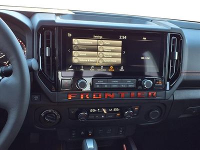 2026 Nissan Frontier - Photo 14