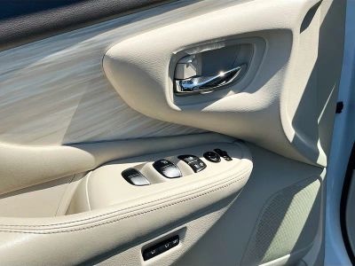 2015 Nissan Murano — photo 18 view