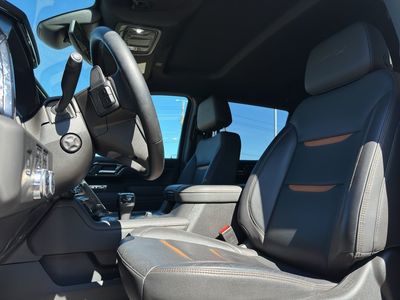 2025 GMC Sierra 1500 — photo 14 view