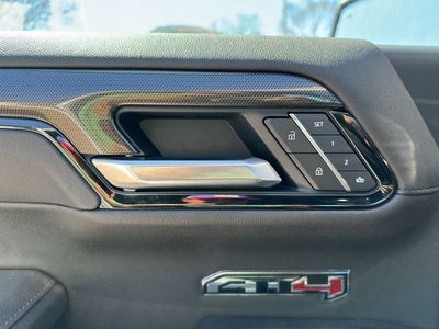 2025 GMC Sierra 1500 — photo 21 view