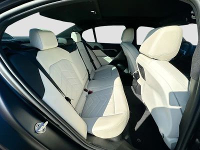 2026 BMW i5 — photo 22 view