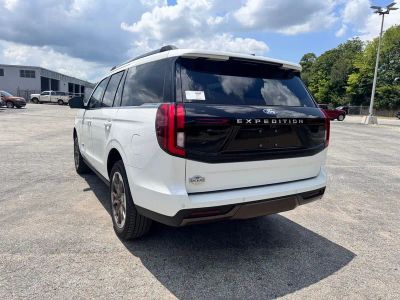 2027 Ford Expedition — detail view