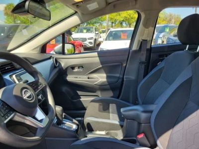 2025 Nissan Versa — photo 10 view