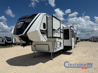 2026 Grand Design Momentum G-Class - Photo 2