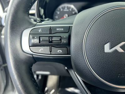 2023 Kia K5 — photo 16 view