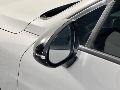 2023 Kia K5 — photo 10 view