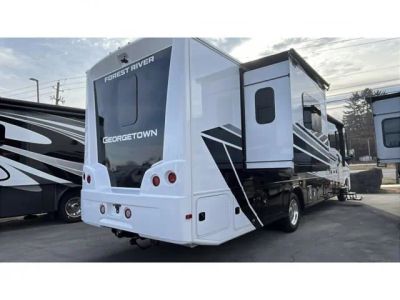 2026 Forest River Georgetown 5 Series GT5 - Photo 2
