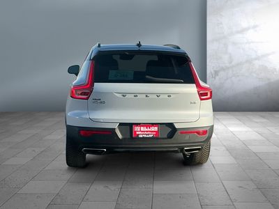 2020 Volvo XC40 - Photo 5