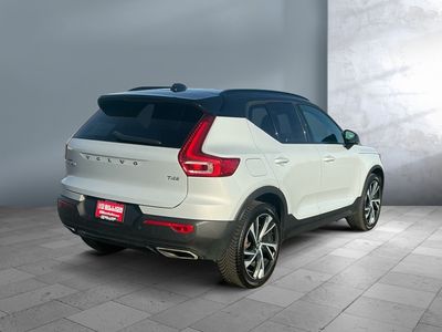 2020 Volvo XC40 - Photo 6