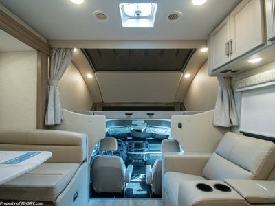 2026 Thor Motor Coach Omni Trail - Photo 4