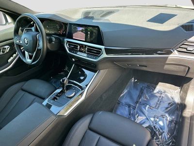 2021 BMW 3 Series — photo 26 view