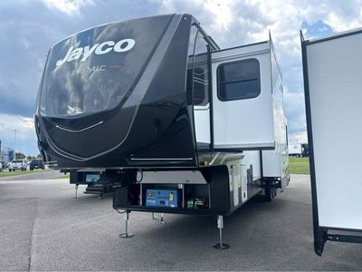 2026 Jayco Seismic - Photo 2