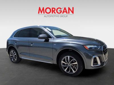 2024 Audi Q5 — side profile view