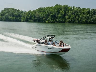 2026 Yamaha Boats 222XD - Photo 1