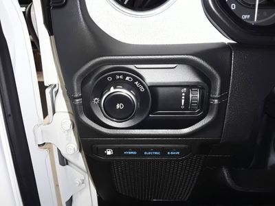 2024 Jeep Wrangler 4xe - Photo 17