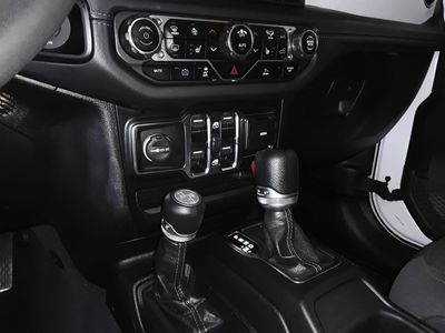 2024 Jeep Wrangler 4xe - Photo 16