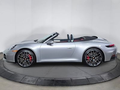 2026 Porsche 911 - Photo 2