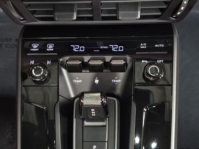 2026 Porsche 911 - Photo 19