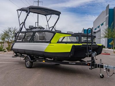 2025 Sea-Doo Switch Sport 21 - 230 hp Painted - Photo 2