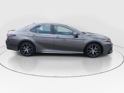 2024 Toyota Camry - Photo 8