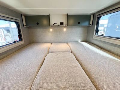 2025 Winnebago EKKO - Photo 16