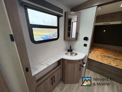 2024 Grand Design Imagine - Photo 22