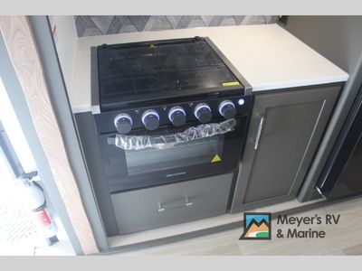 2026 Keystone RV Bullet Premium - Photo 32