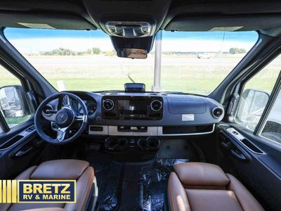 2026 Airstream Interstate - Photo 11