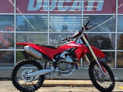 2026 Ducati Desmo450 MX — front three-quarter view
